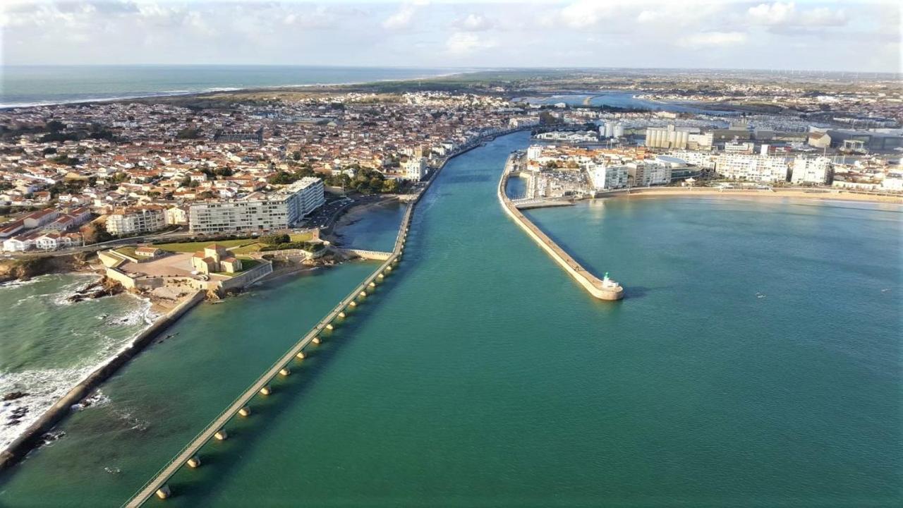 Residence Les Pins Les Sables-dʼOlonne Exteriör bild